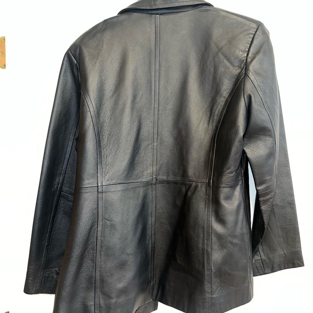 Worthington Leather Jacket. Size large. EUC. - Picture 3 of 5